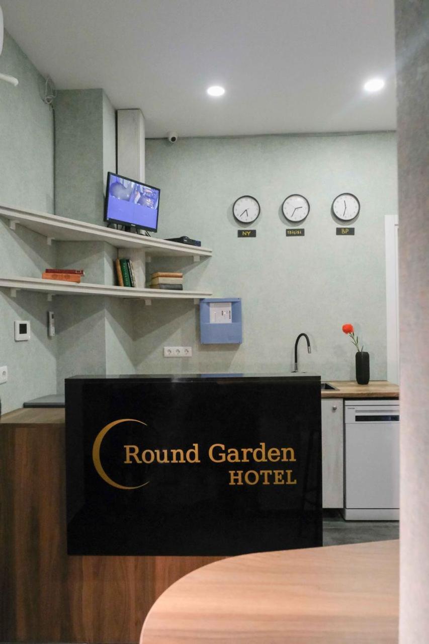 Round Garden Hotel Tiflis Exterior foto